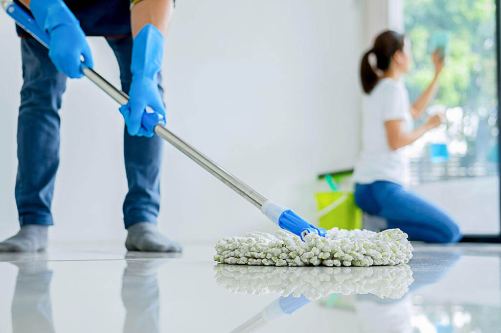 خدمات تنظيف المنازل