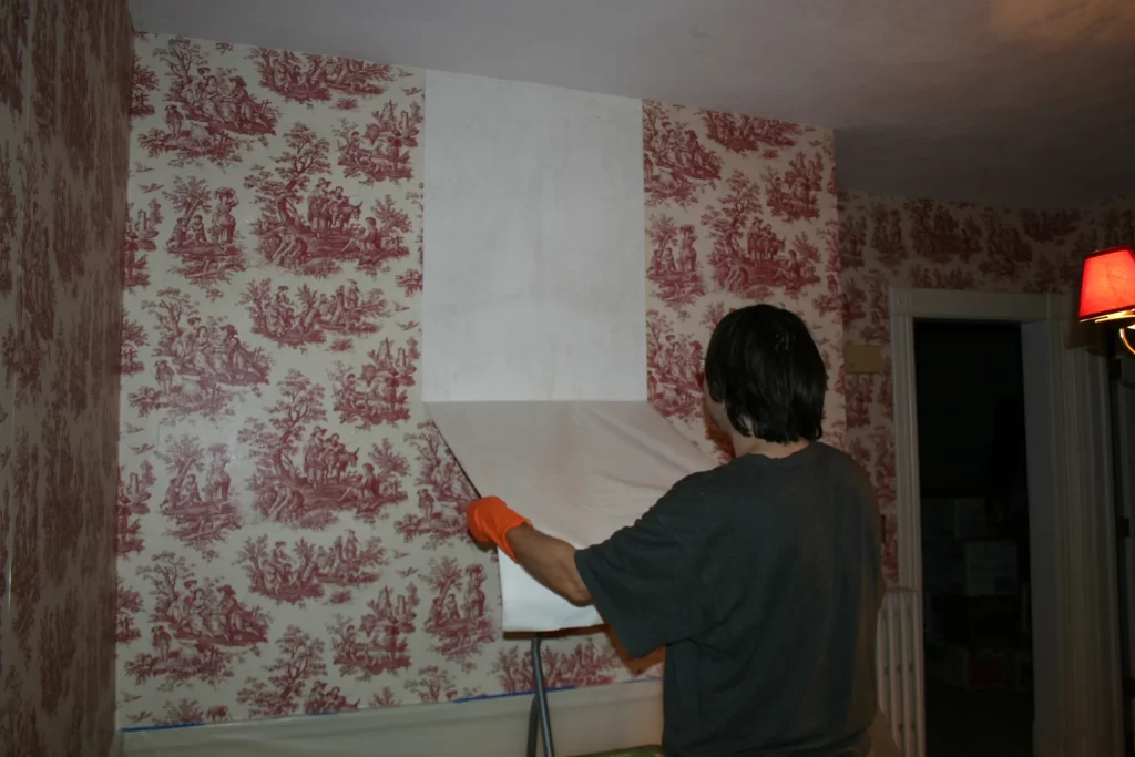 تركيب ورق الجدران على البويه