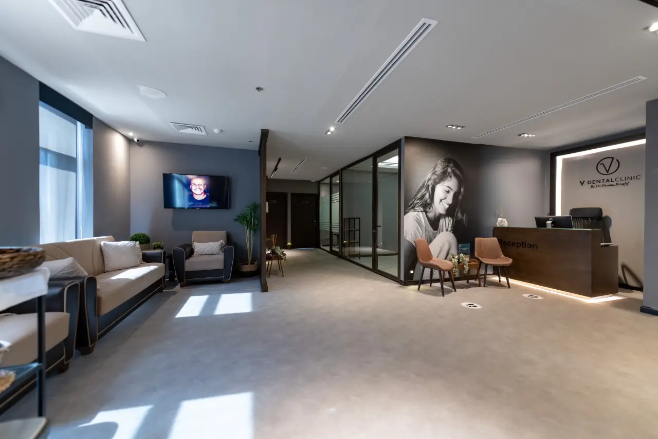 عيادة في دنتي